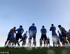 赛前体能课后，辽宁本钢伤情更新备战国王杯，赛场秩序良好，轮换策略成焦点的简单介绍-九游下载